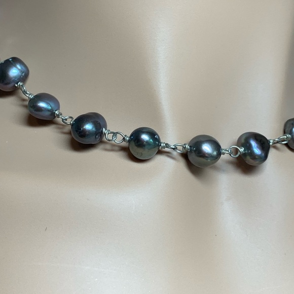 Silpada Vintage Sterling Silver & Iridescent Gray Pearl Necklace & Bracelet Set - Picture 3 of 16